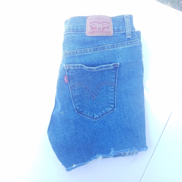 Levi's Pants - Levi's Cutoffs Stretchy